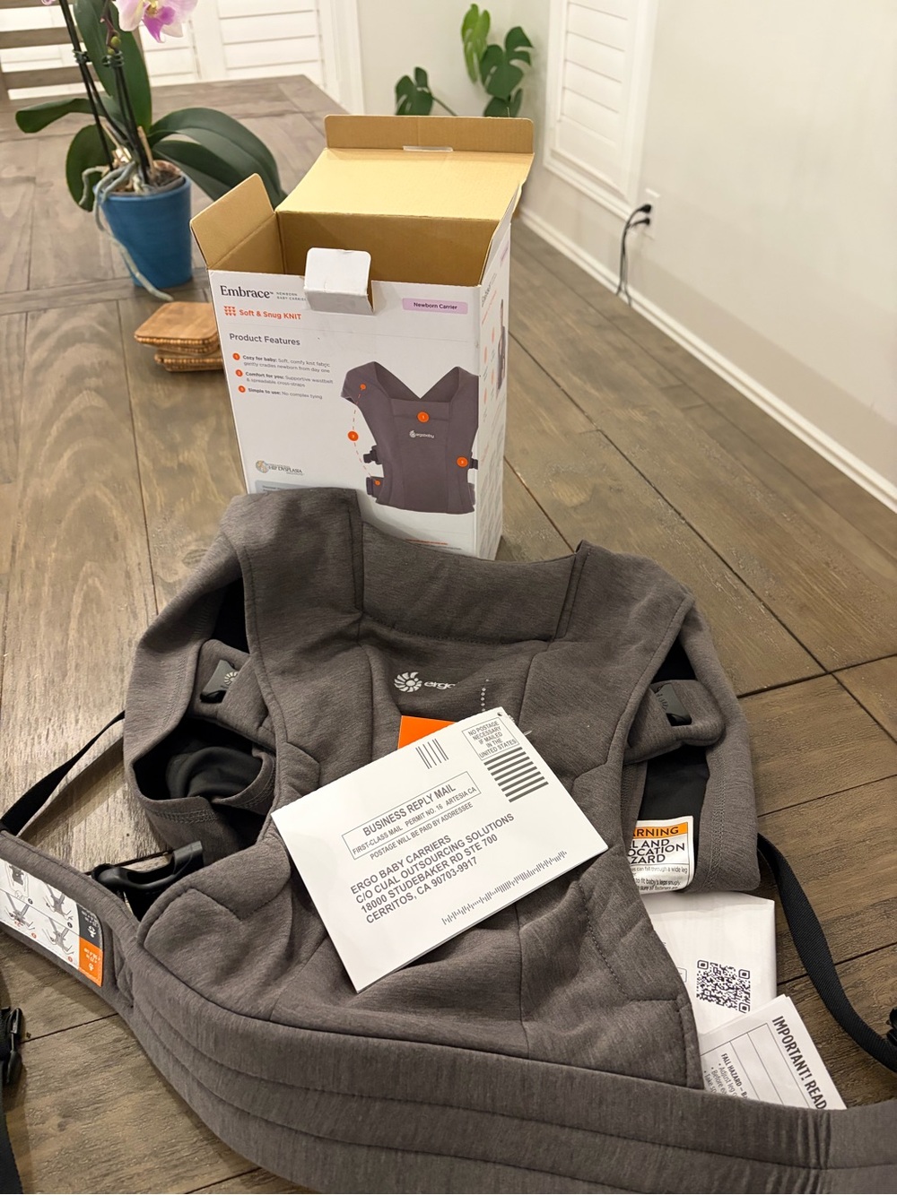 Ergobaby Embrace in Grey